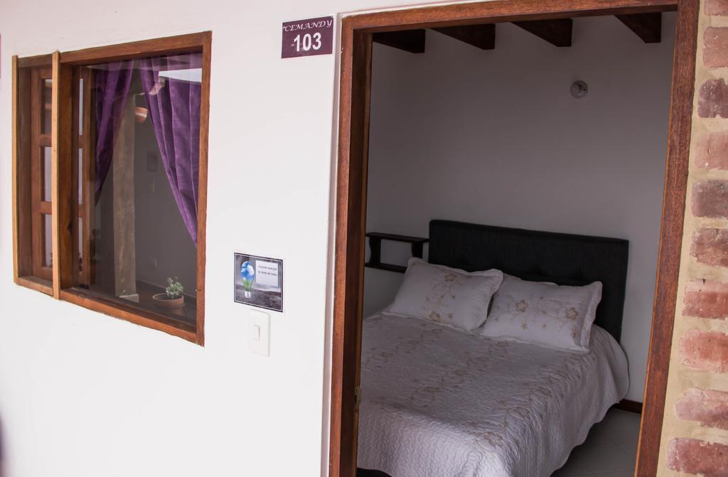 Cemandy Hostal ビージャ・デ・レイバ エクステリア 写真